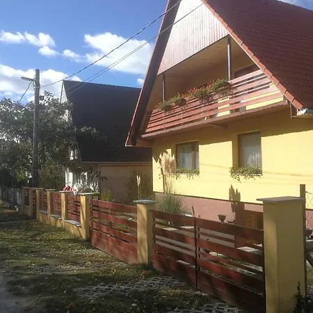 Apartament Napraforgo Vendeghaz *